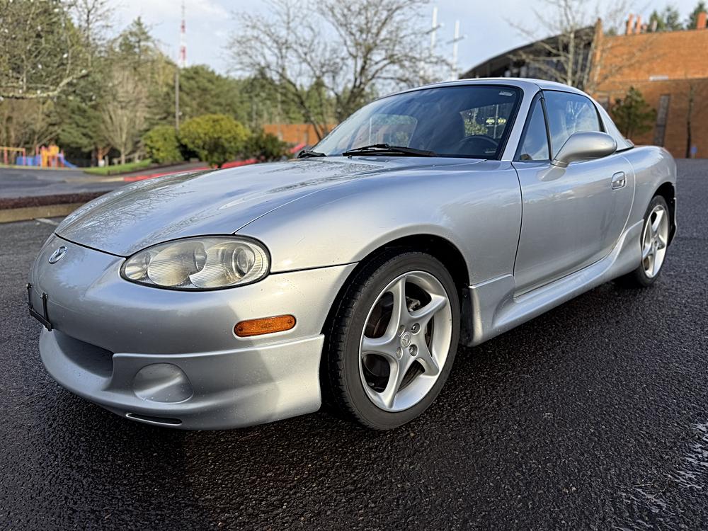 2001 Mazda MX-5 Base's photo