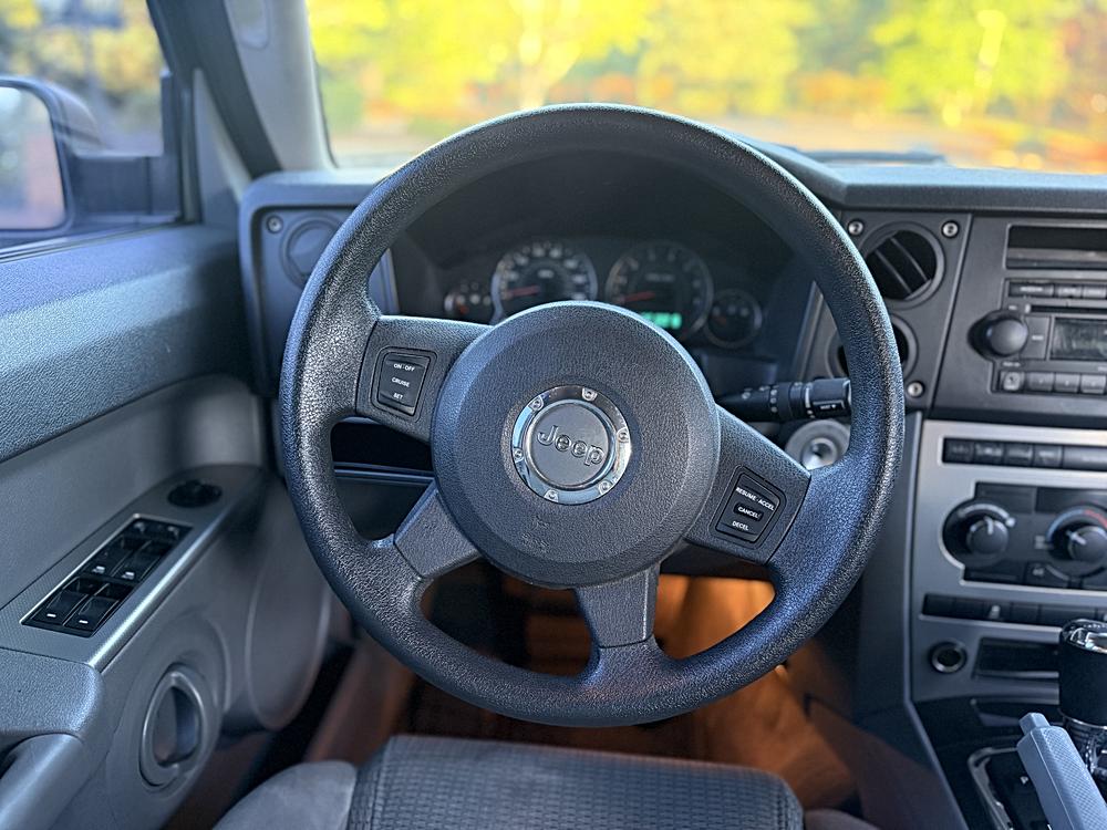 2006 Jeep Commander Base - Photo 14