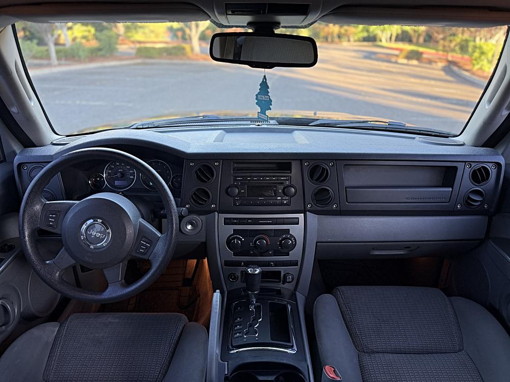 2006 Jeep Commander Base - Photo 15