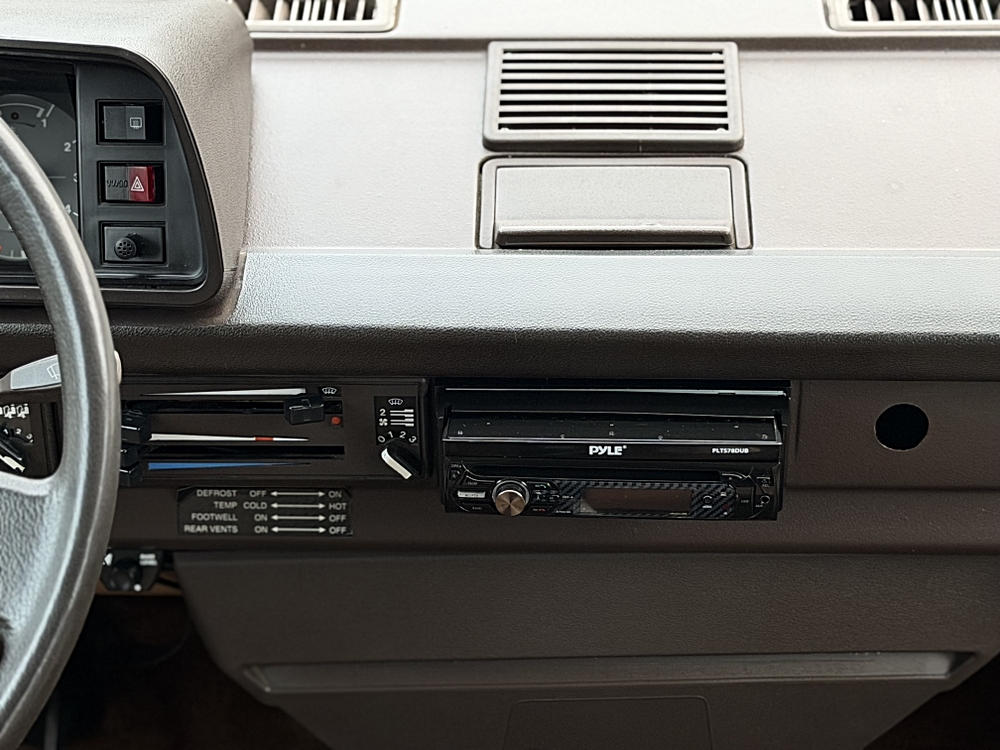 1983 Volkswagen Vanagon - Photo 19