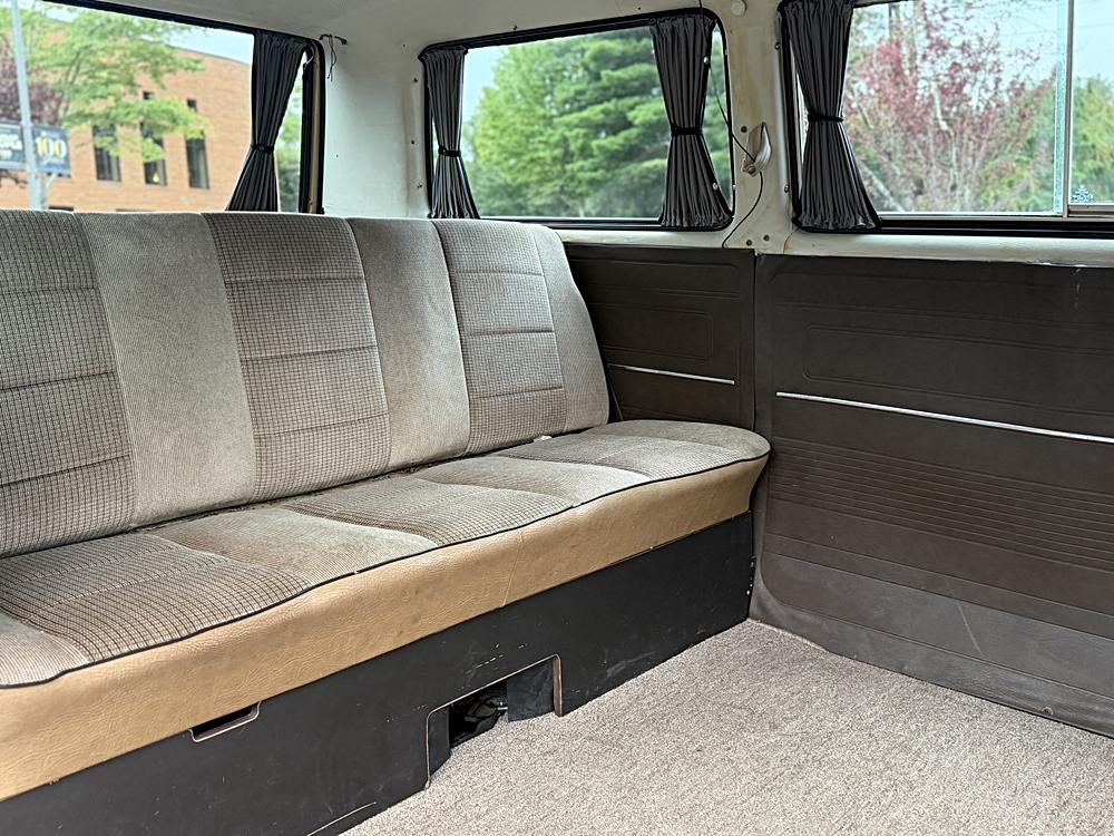 1983 Volkswagen Vanagon - Photo 12