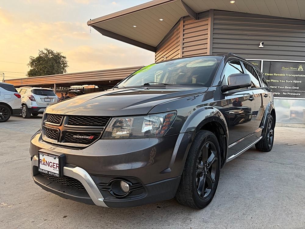 2020 Dodge Journey Crossroad&#x27;s photo