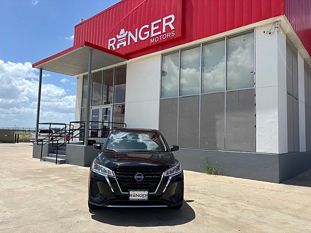2024 Nissan Kicks S