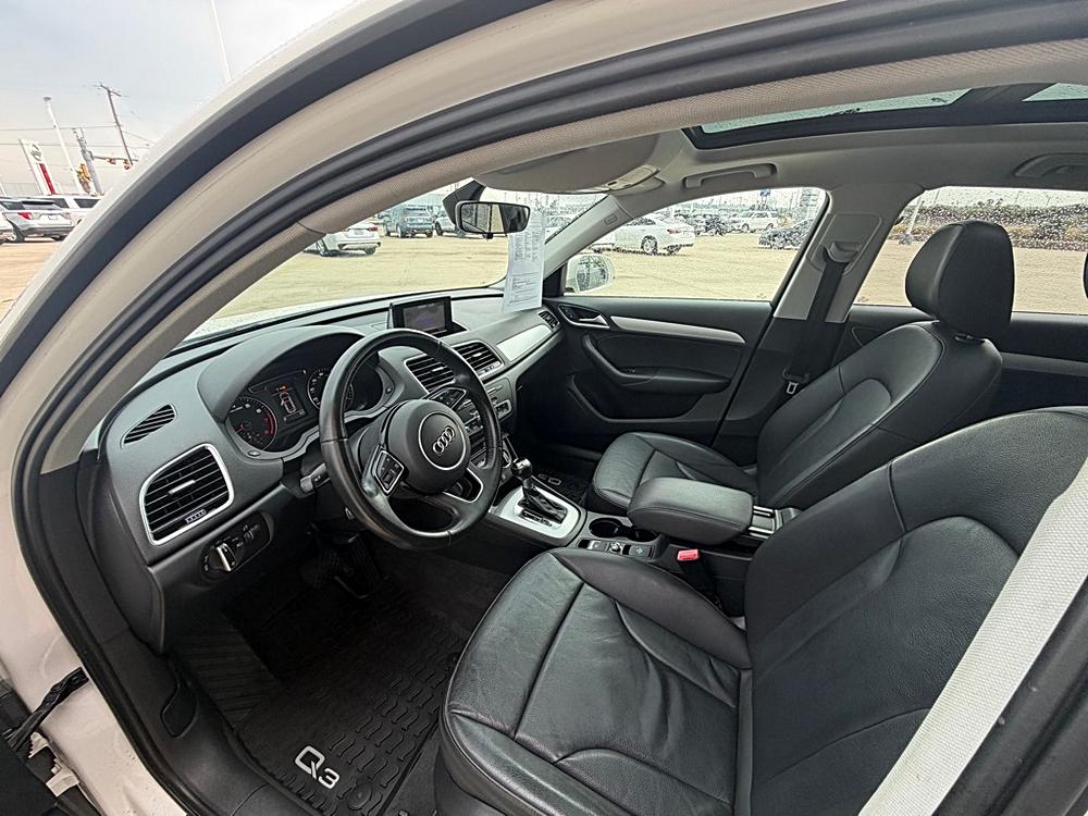 2020 Audi Q3 Premium - Photo 12