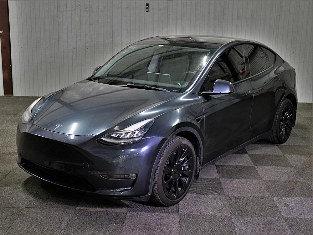 2021 Tesla Model Y Long Range Dual Motor All-Wheel Drive's photo