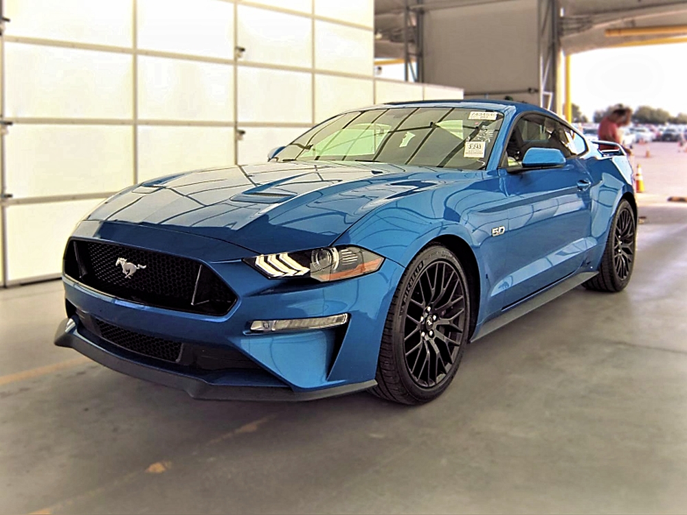2020 Ford Mustang GT Coupe's photo