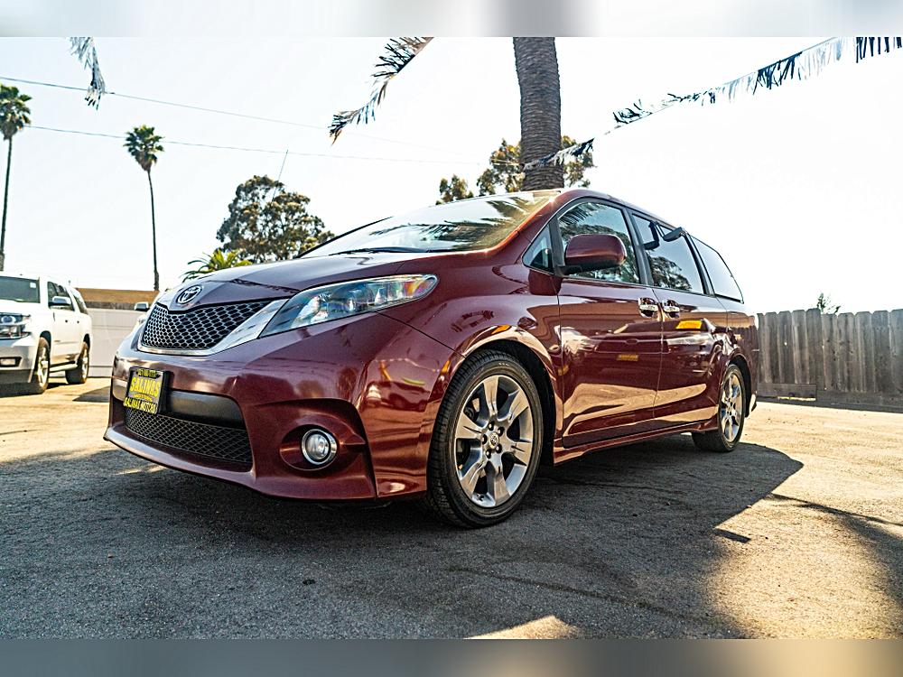 2014 Toyota Sienna SE