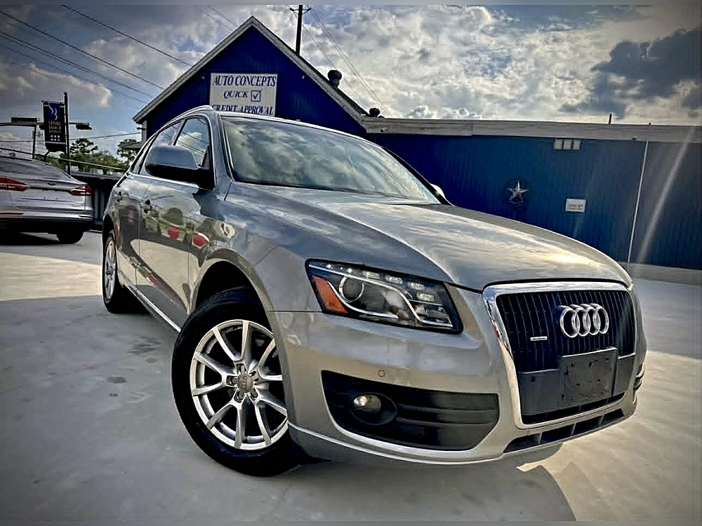 2010 Audi Q5 3.2 quattro Tiptronic Premium's photo