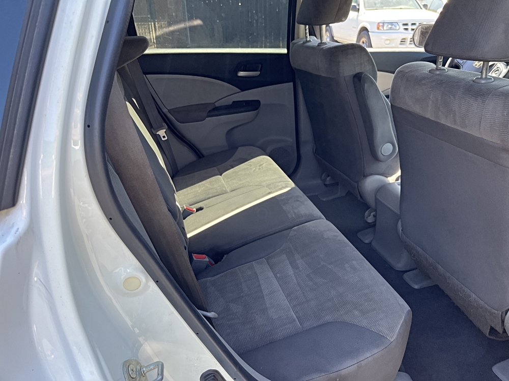 2012 Honda CR-V LX - Photo 9