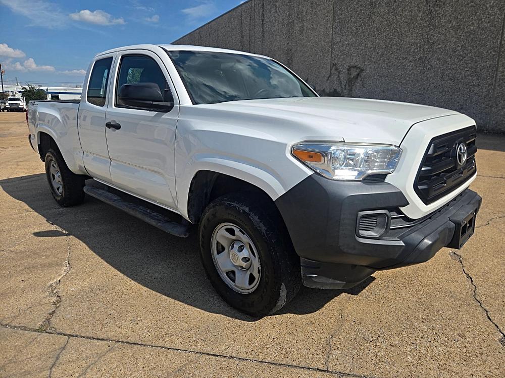 2017 Toyota Tacoma SR