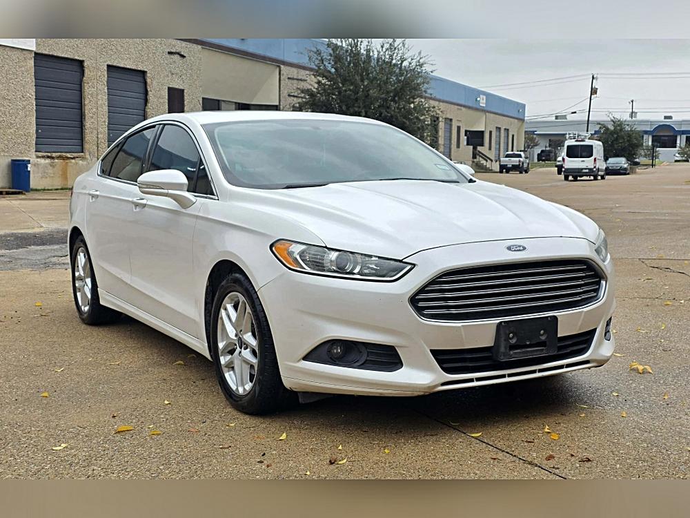 2014 Ford Fusion SE