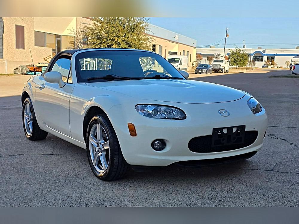 2006 Mazda MX-5 Miata Base's photo