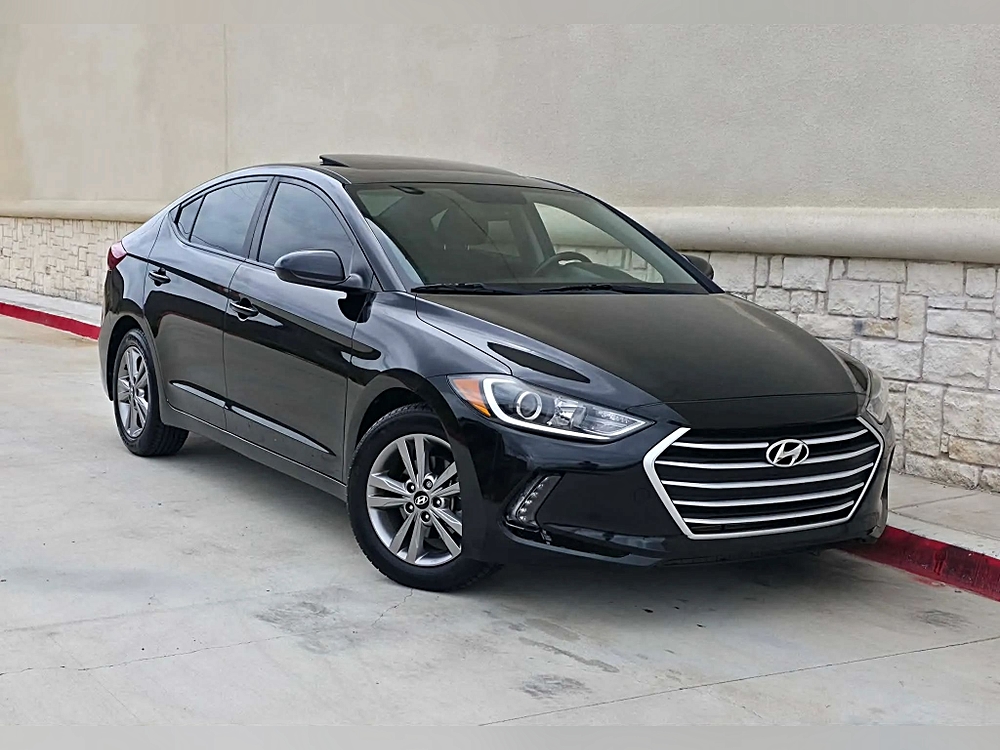 2018 Hyundai Elantra 1.8 Value Edition A/T's photo