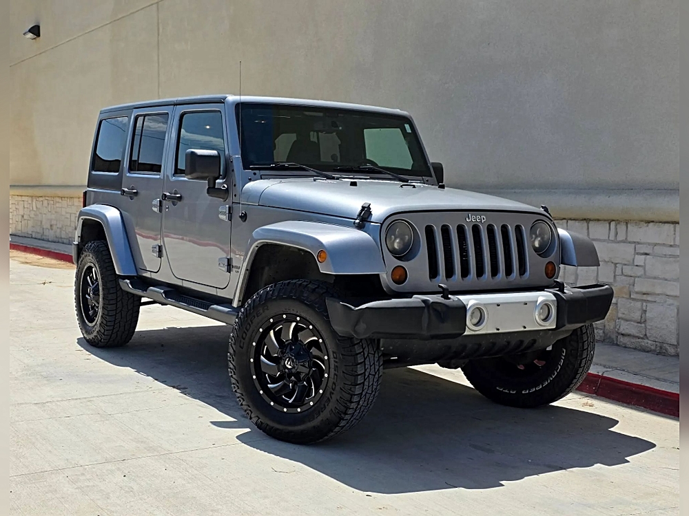 2013 Jeep Wrangler Sahara's photo