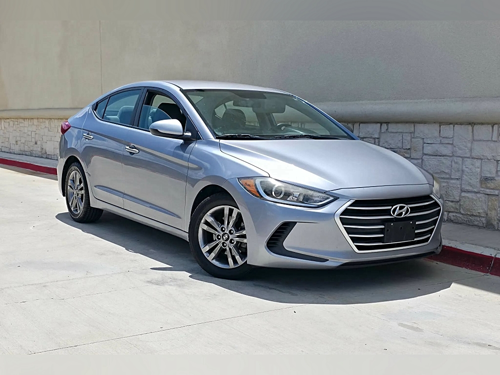 2017 Hyundai Elantra 2.0 SE A/T's photo