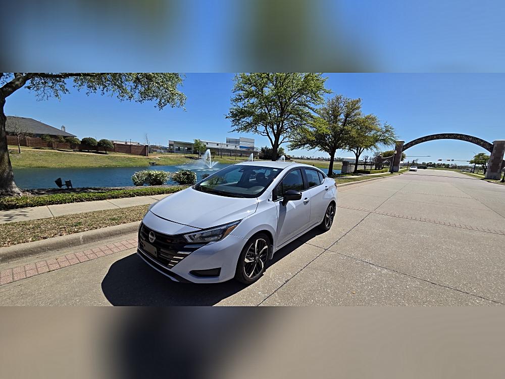 2024 Nissan Versa Sedan SR