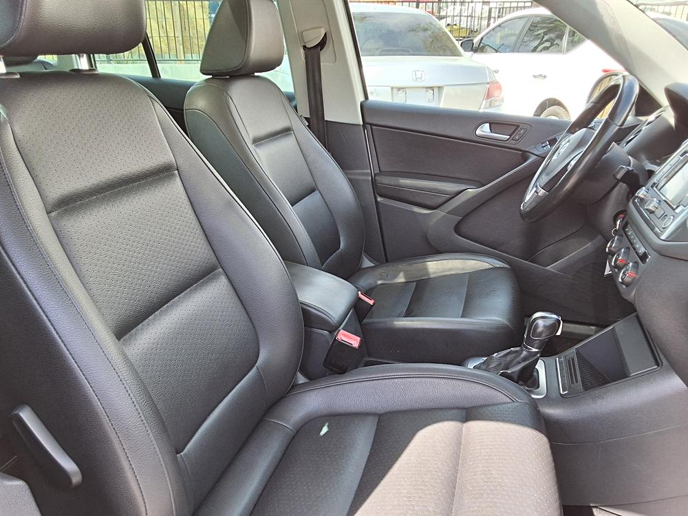 2013 Volkswagen Tiguan SE - Photo 31