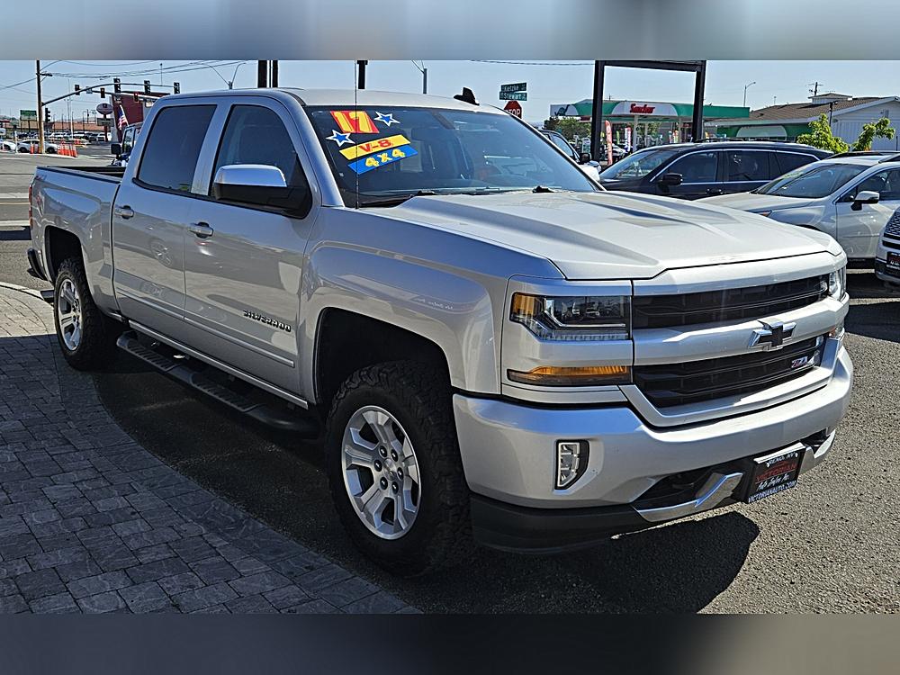 2017 Chevrolet Silverado 1500 LT 4X4 Crew Cab Short Box's photo