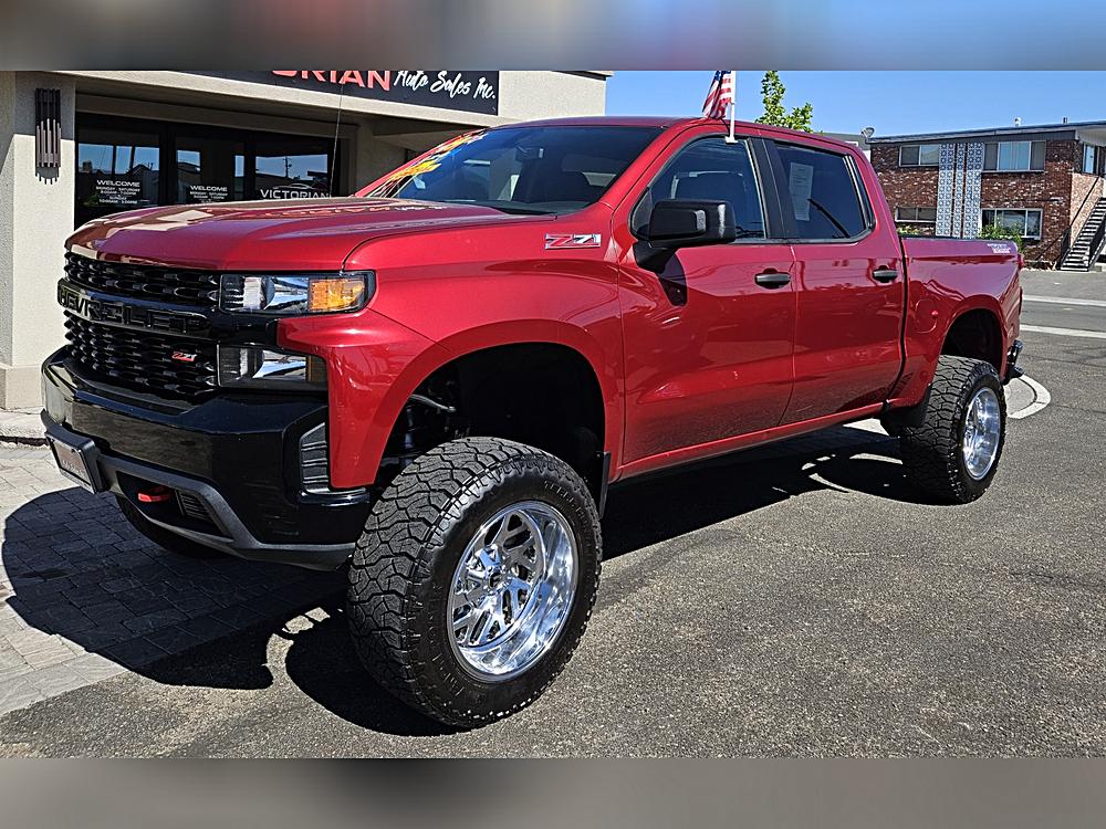 2019 Chevrolet Silverado 1500 Custom Trail Boss 4X4 Crew Cab Short Box's photo
