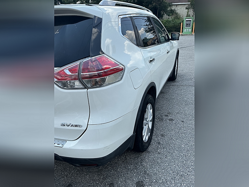 2016 Nissan Rogue SV - Photo 8