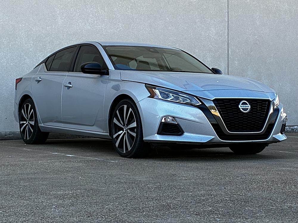 2021 Nissan Altima SR