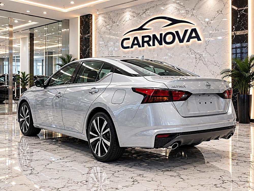 2021 Nissan Altima SR - Photo 9