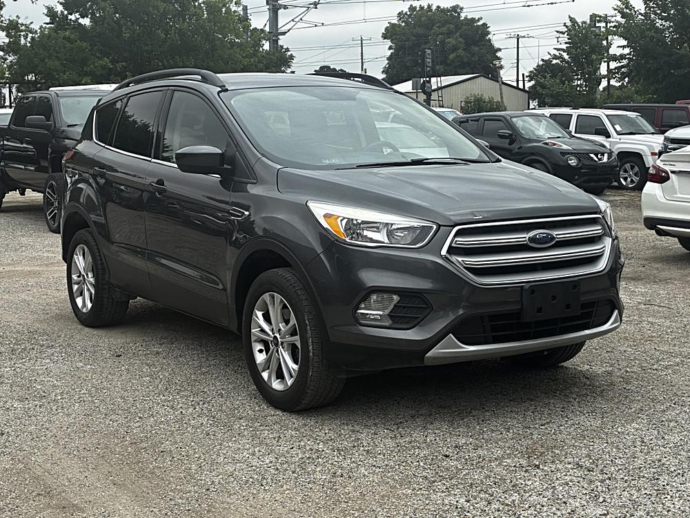 2018 Ford Escape SE's photo