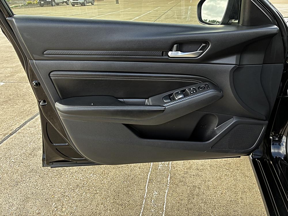 2021 Nissan Altima SR - Photo 76