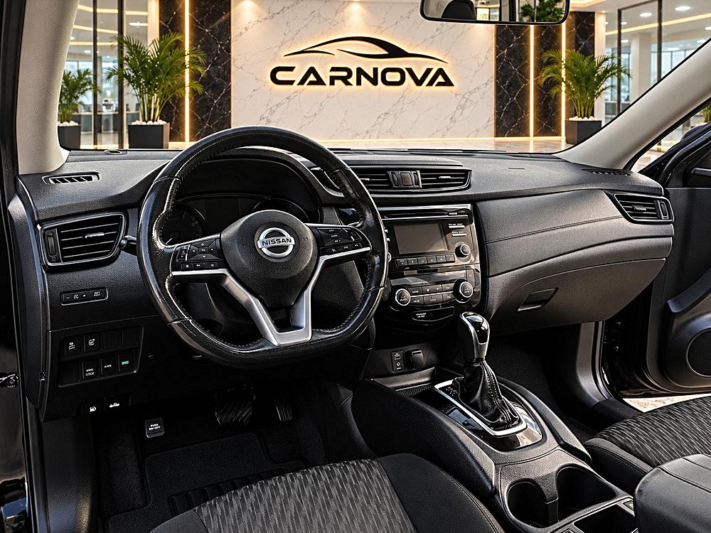 2017 Nissan Rogue SV - Photo 9