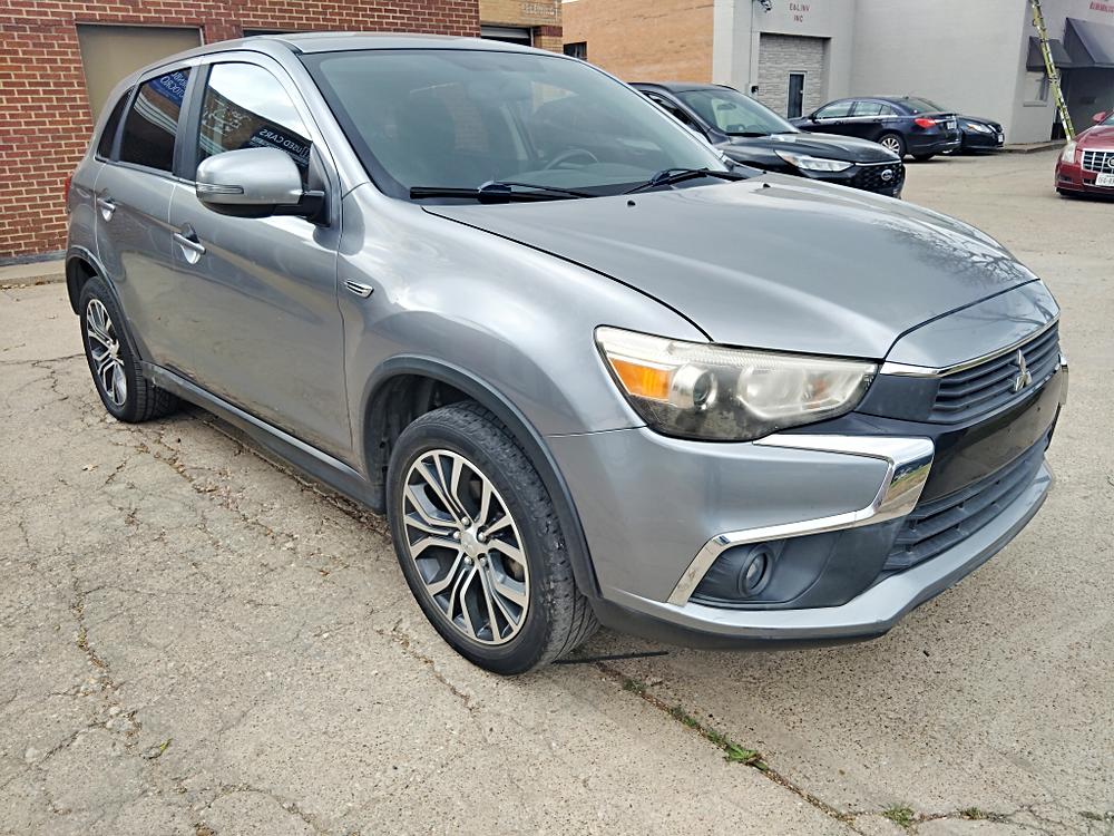 2016 Mitsubishi Outlander Sport ES's photo