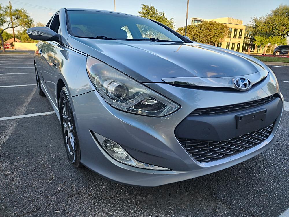 2015 Hyundai Sonata Hybrid Base