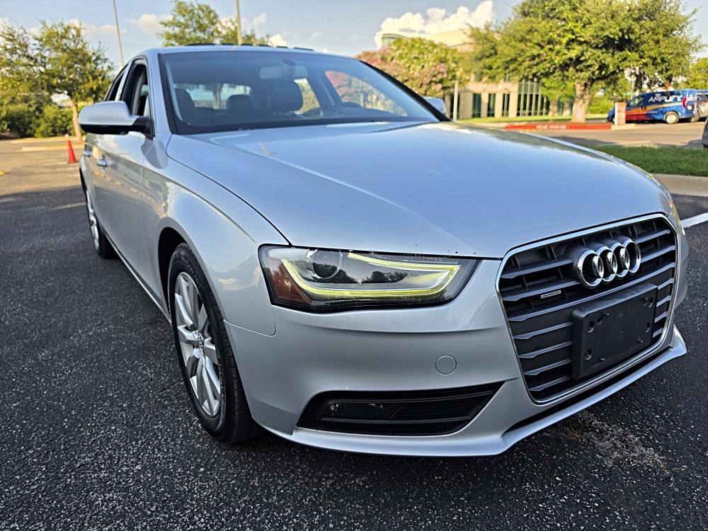 2013 Audi A4 2.0T quattro tiptronic Premium's photo