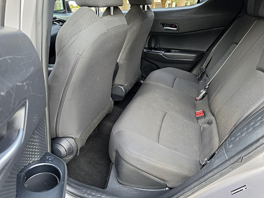 2019 Toyota C-HR LE - Photo 19