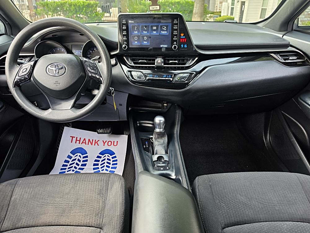 2019 Toyota C-HR LE - Photo 26