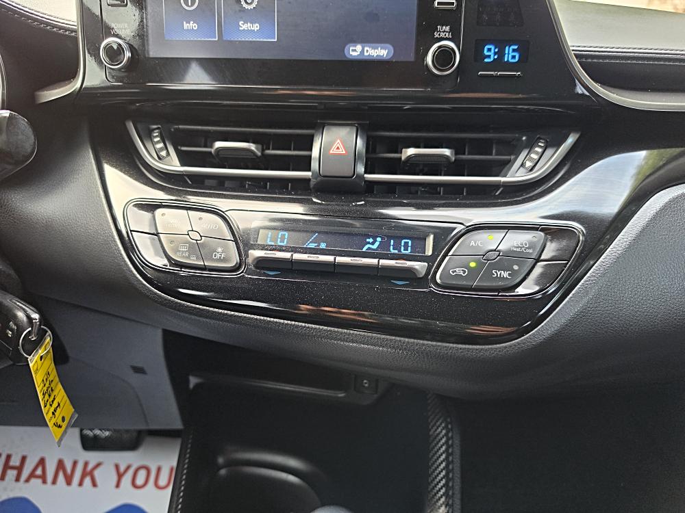 2019 Toyota C-HR LE - Photo 33