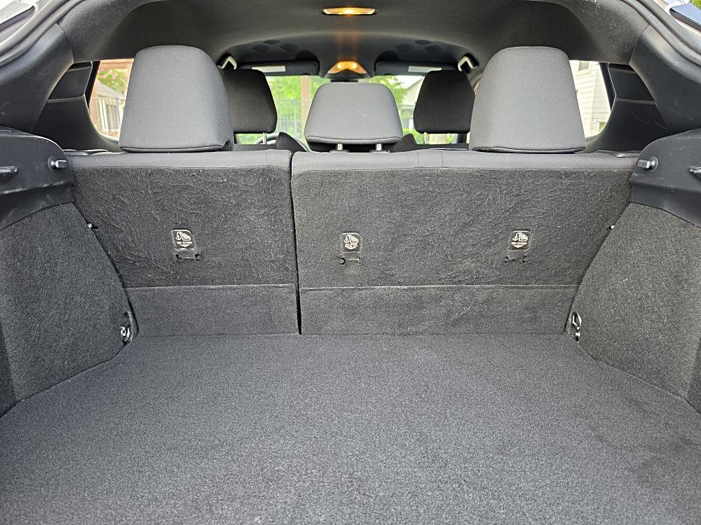 2019 Toyota C-HR LE - Photo 16