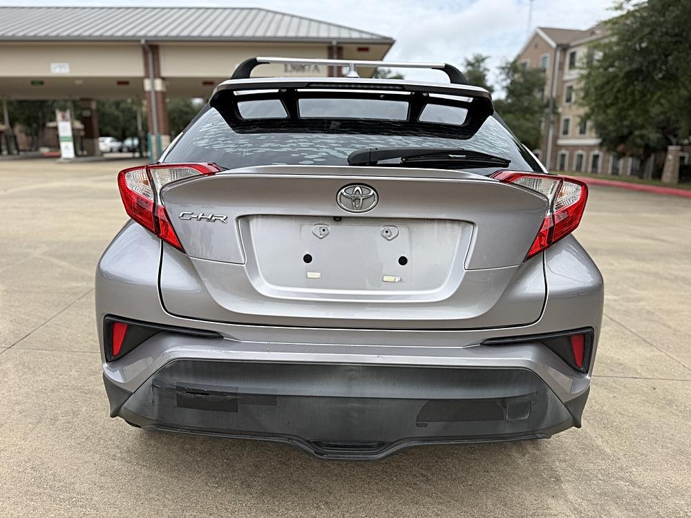2019 Toyota C-HR LE - Photo 6