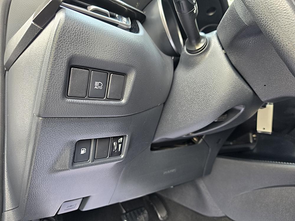 2019 Toyota C-HR LE - Photo 27