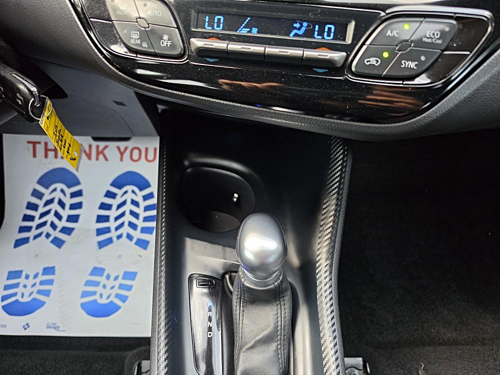 2019 Toyota C-HR LE - Photo 36