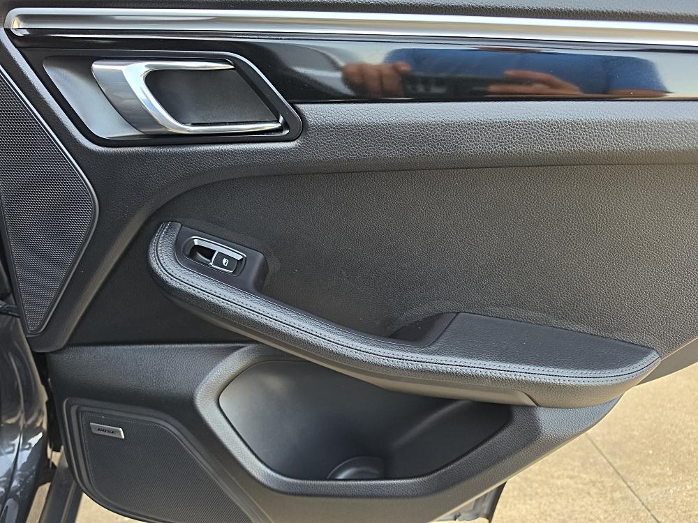 2017 Porsche Macan S - Photo 13