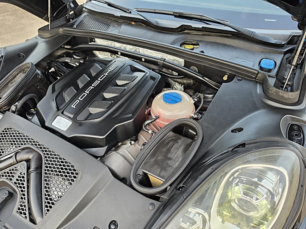 2017 Porsche Macan S - Photo 51
