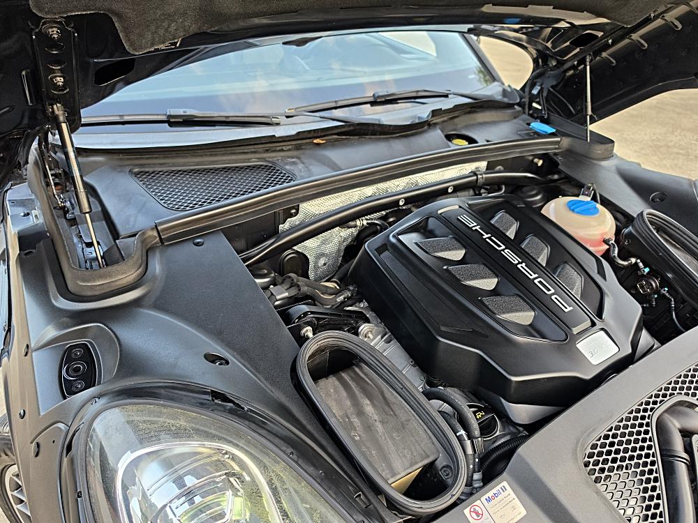 2017 Porsche Macan S - Photo 49