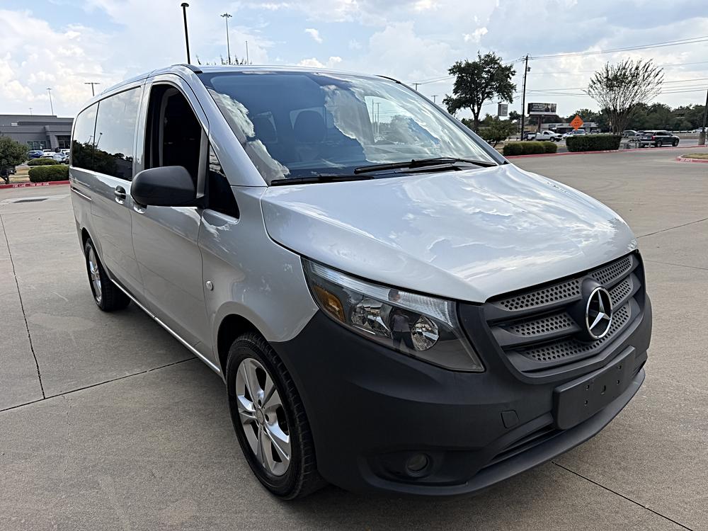 2016 Mercedes-Benz Metris Passenger Van