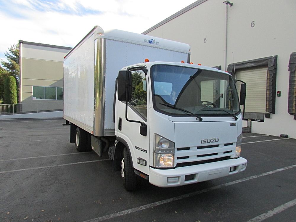 2013 Isuzu NPR HD's photo