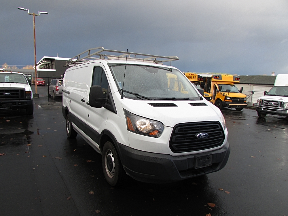 2019 Ford Transit Van Base's photo