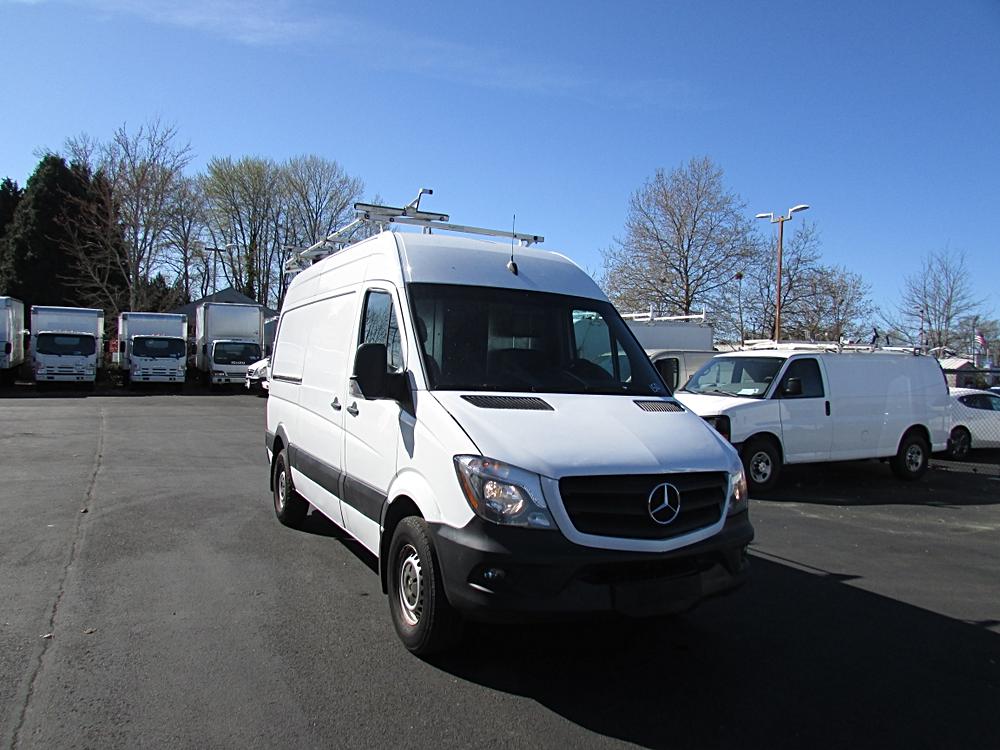 2016 Mercedes-Benz Sprinter 2500 144 WB High Roof's photo