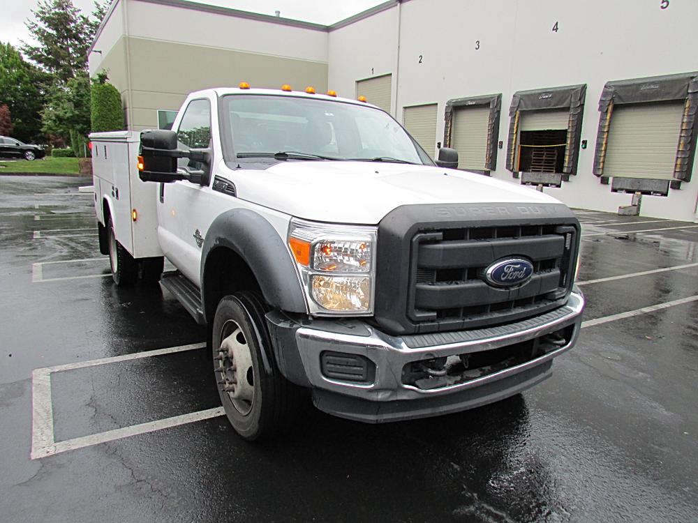 2015 Ford F-450 Super Duty Chassis Cab XL's photo