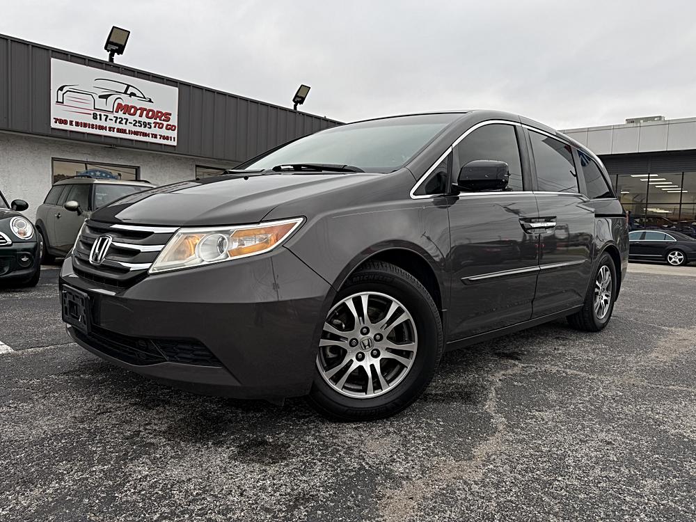 2013 Honda Odyssey EX's photo