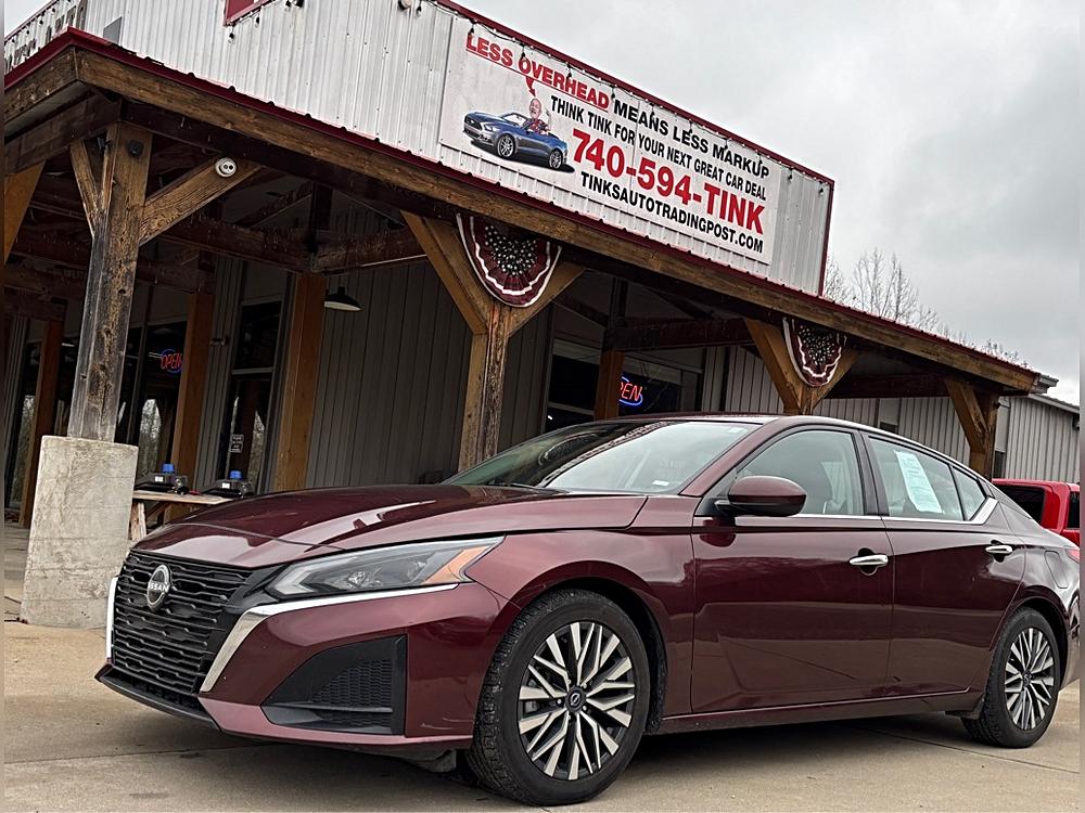 2023 Nissan Altima SV