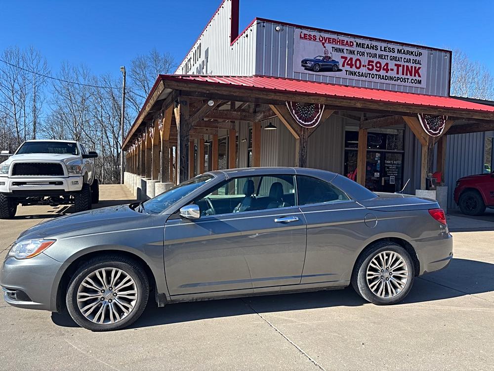 2013 Chrysler 200 Limited